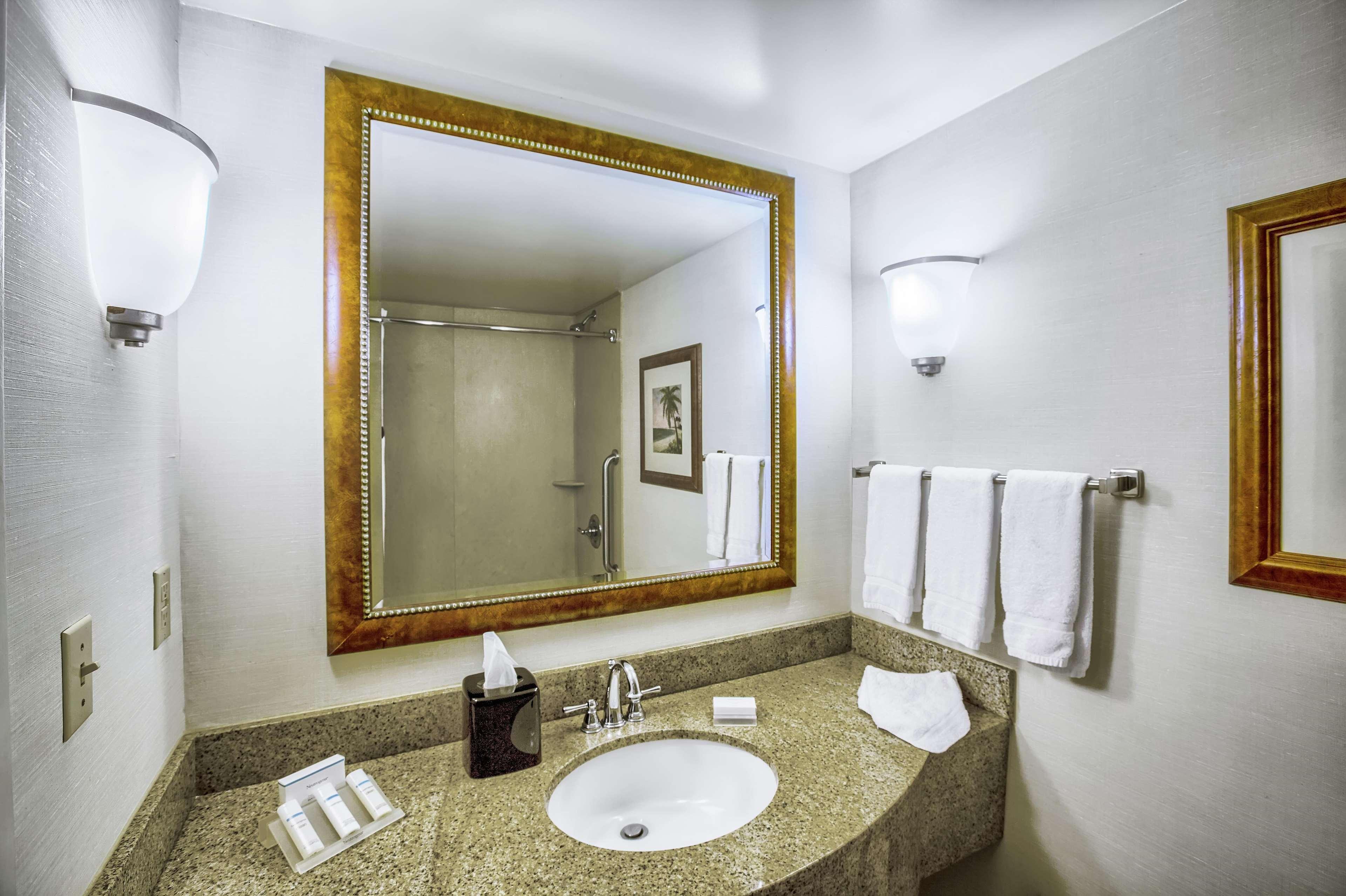 Hilton Garden Inn Kent Island Marina Grasonville Esterno foto